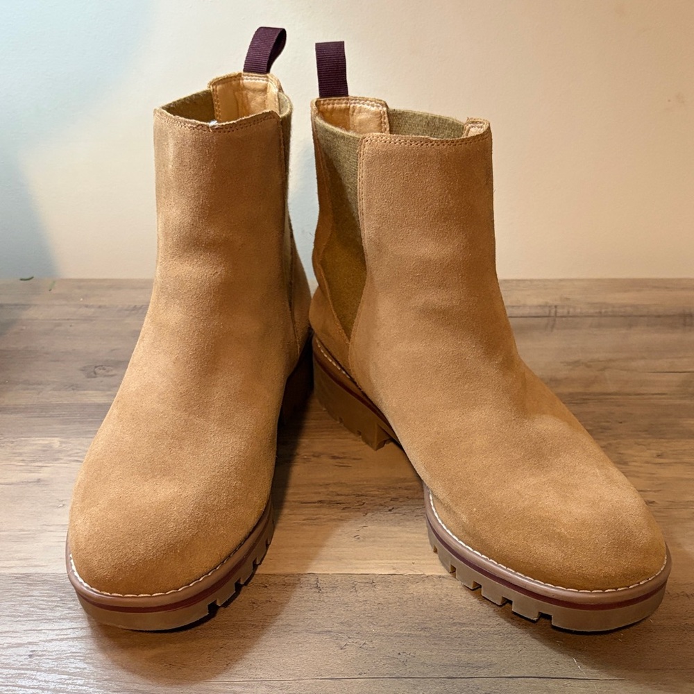 Crown Vintage Women’s Chelsea Boots, Size 10M